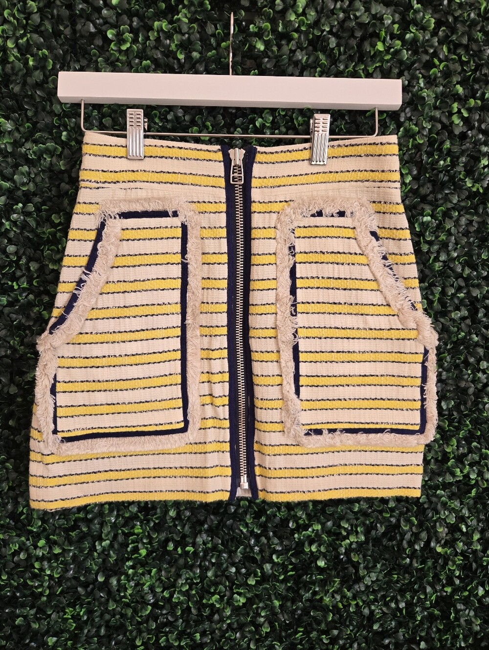 Veronica Beard Lynden Tweed w/ Front Zip Mini Skirt Striped Size 2